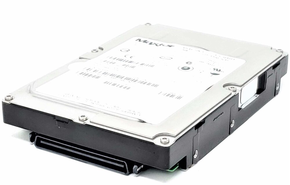 00K3980 IBM ULTR3 9ES 4 5GB 7200K SCSI HDD